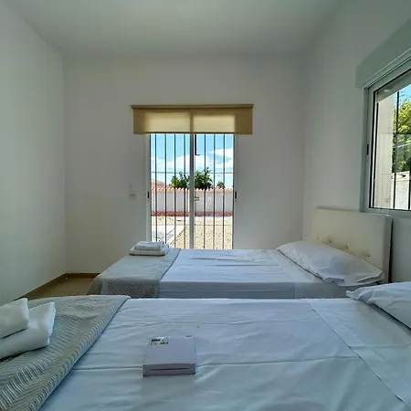With Pool, Chill-out & Bbq Holiday home Torrevieja